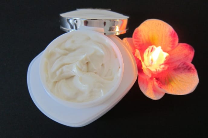 Neck Tightening Cream